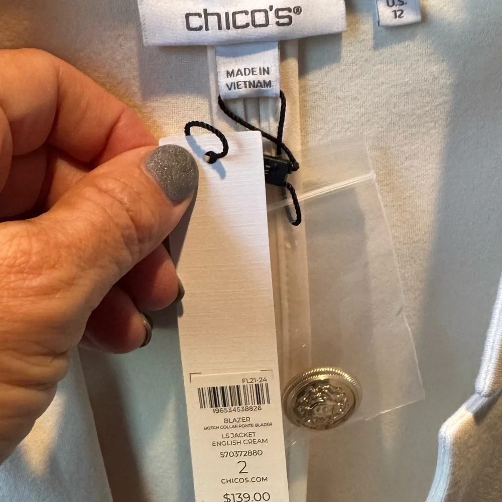 Chico's Classic Cream Blazer - Picture 2 of 3